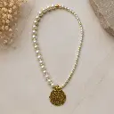 Elegant Pearl Medallion 1.webp