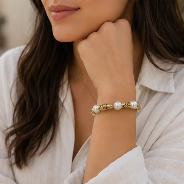 Pearl and Gold Lifestyle 3.webp